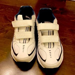 Men’s Skechers wide fit memory foam